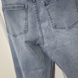 Paragon 30W denim jeans